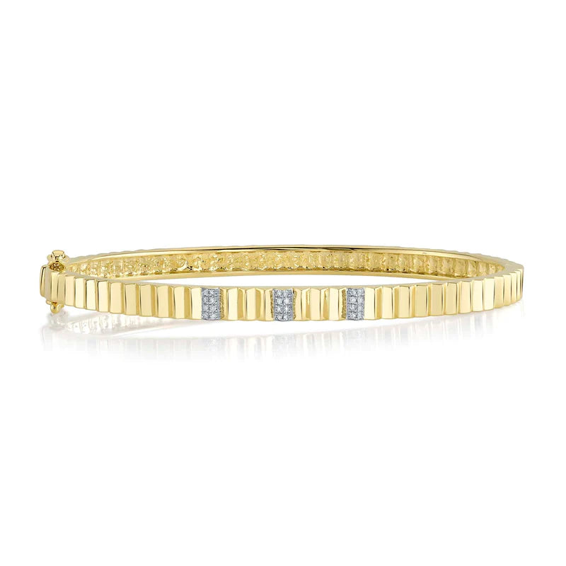 Pavé Diamond Fluted Bangle - Pasha Fine Jewelry